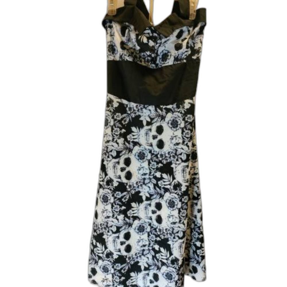 Retro Skull Print Halter Dress Black & White M 60s Gothic Punk Rockabilly Vibes
